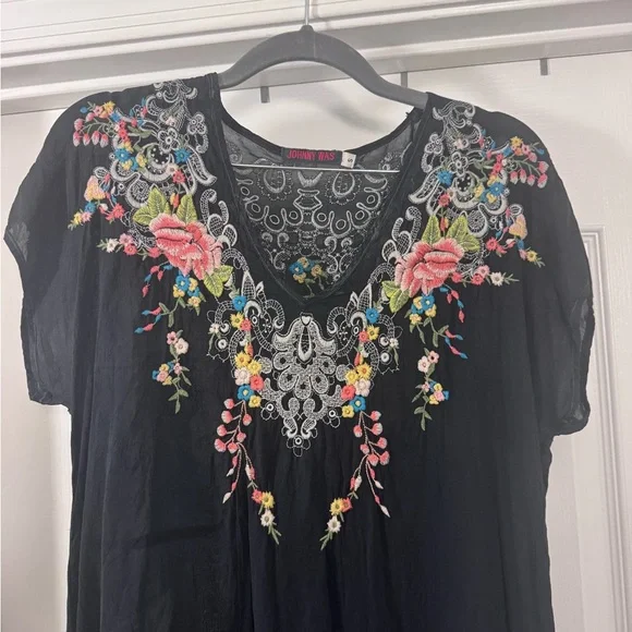 Johnny Was Black Tunic with Multicolor Floral Embroidery - Picture 2 of 8